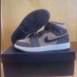 Nike Air Jordan 1 Mid SE Earth Tone Chocolate Brown Black Size 9.5 Brand New