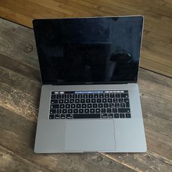 MacBook Pro 15-inch 2017