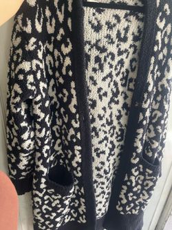Ugg cardigan size L