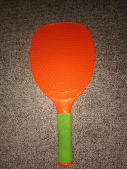 Used pickleball paddle