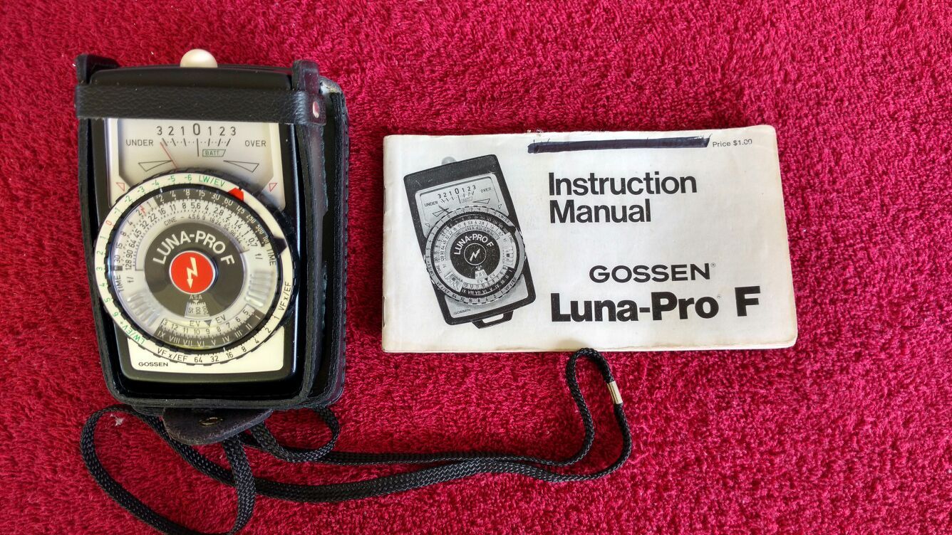 Gossen Luna Pro f Flash and ambient light meter