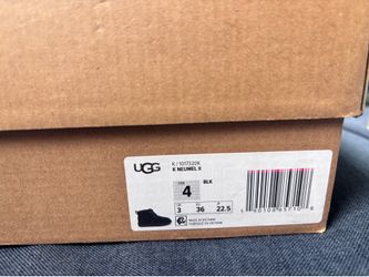 UGG Neumel Boots youth/big kid