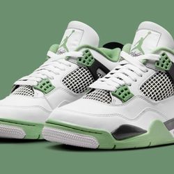 Air Jordan 4 Retro Seafoam AQ9129-103 Women Size Christmas gift Matcha Brand New