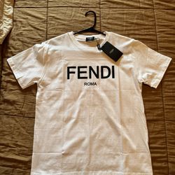 Fendi T-shirt Medium 