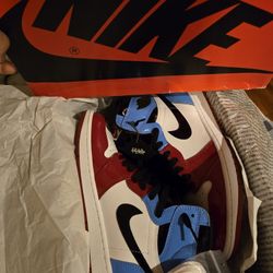 Jordan Retro 1 High Og Fearless Como Nuevos Size 10 $300