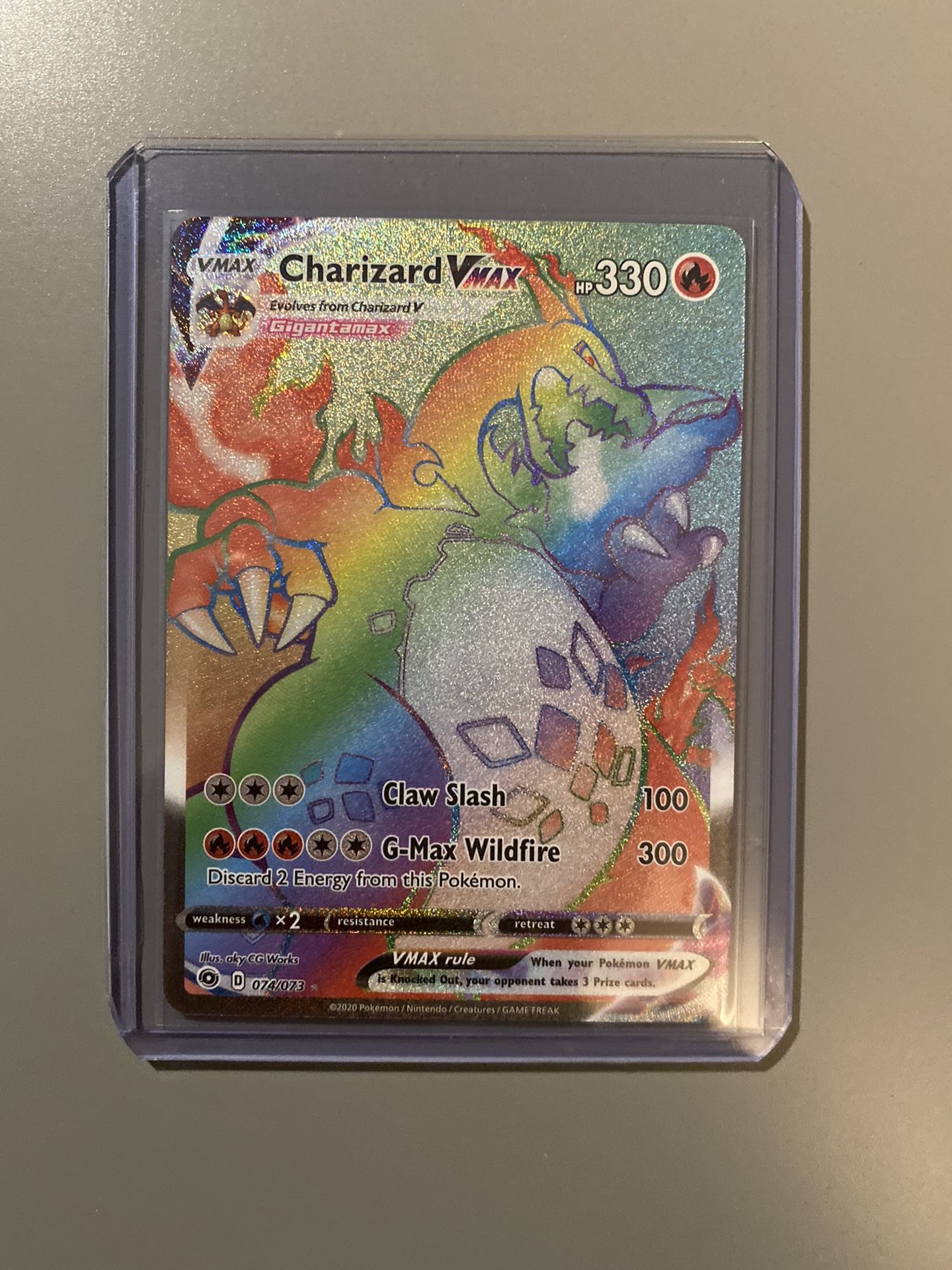 Pokémon Charizard Vmax Rainbow