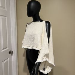 Flare crop top blouse top tee t-shirt butterfly sleeves open sleeves fringe top