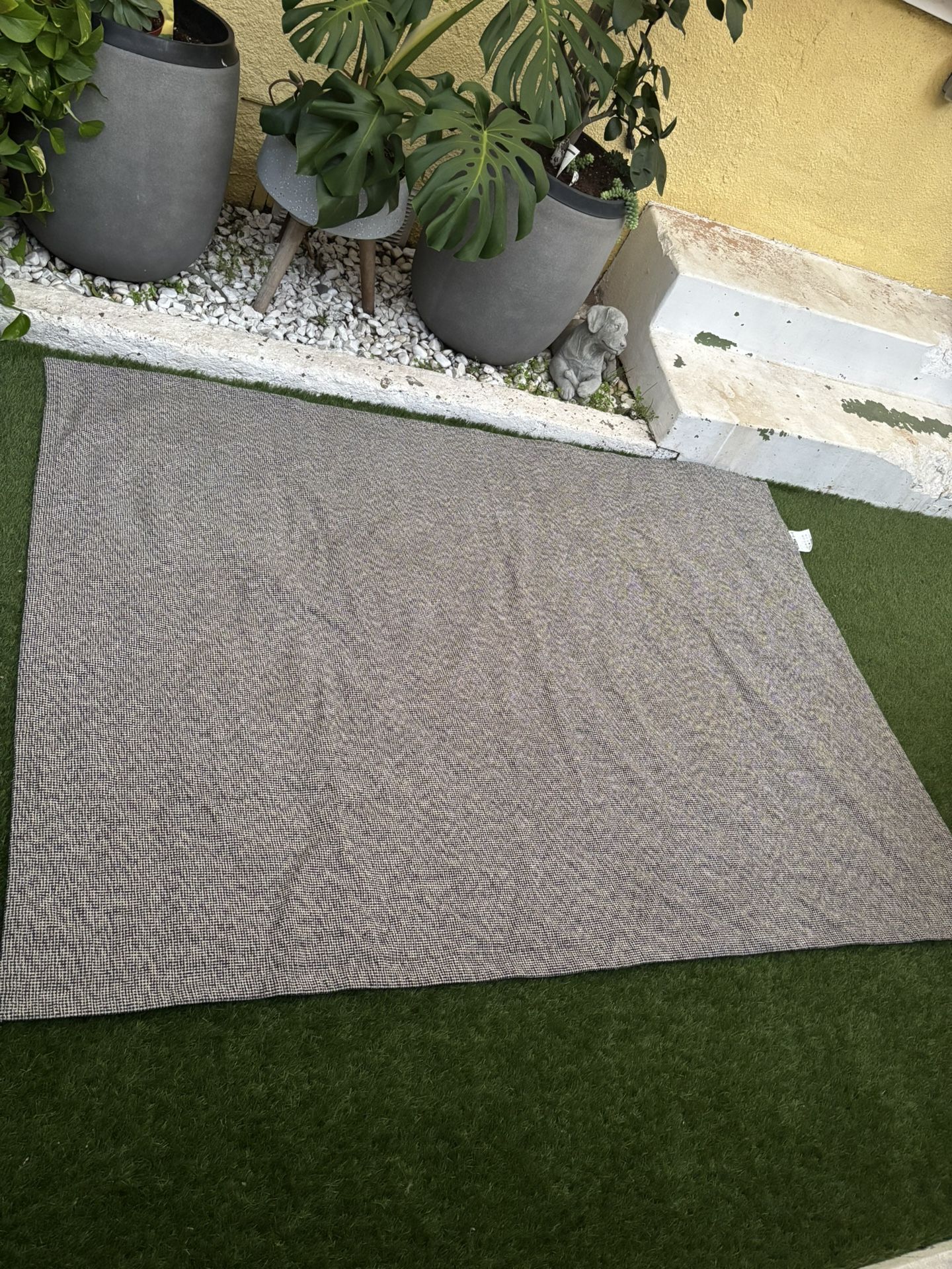Rug