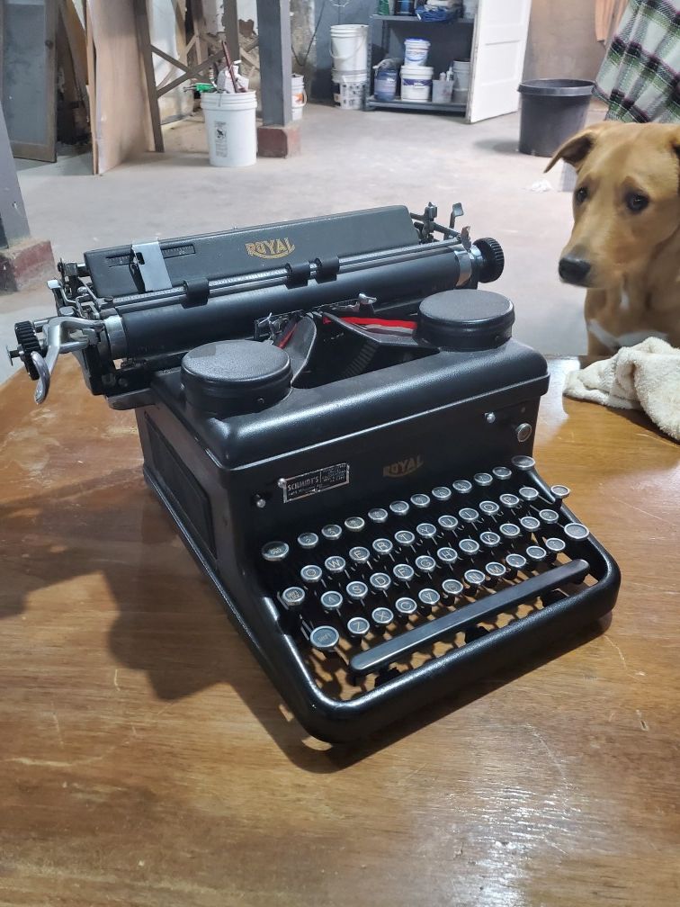 1930's Royal Typewriter