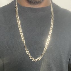 Italy 14k Gold Chain 75.5 CM