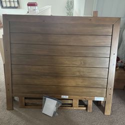 Creekside Chestnut crib with Conversion To Toddler Bed