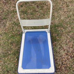 Wesco  600 lb. Capacity Steel Folding Platform Truck