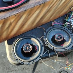 Cerwin Vega 6x9s And 6.5s