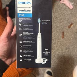 Philips Sonicare 3100 Power Toothbrush With Replacements 