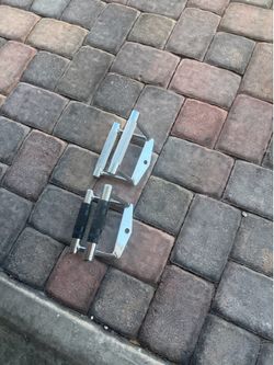 V bar handle