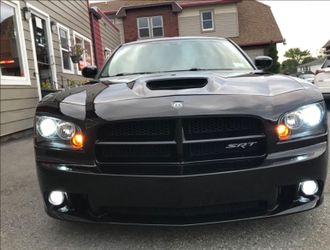 Dodge Charger SRT8