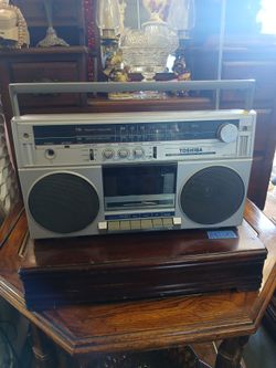 Toshiba am fm stereo