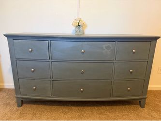Dresser with night stand