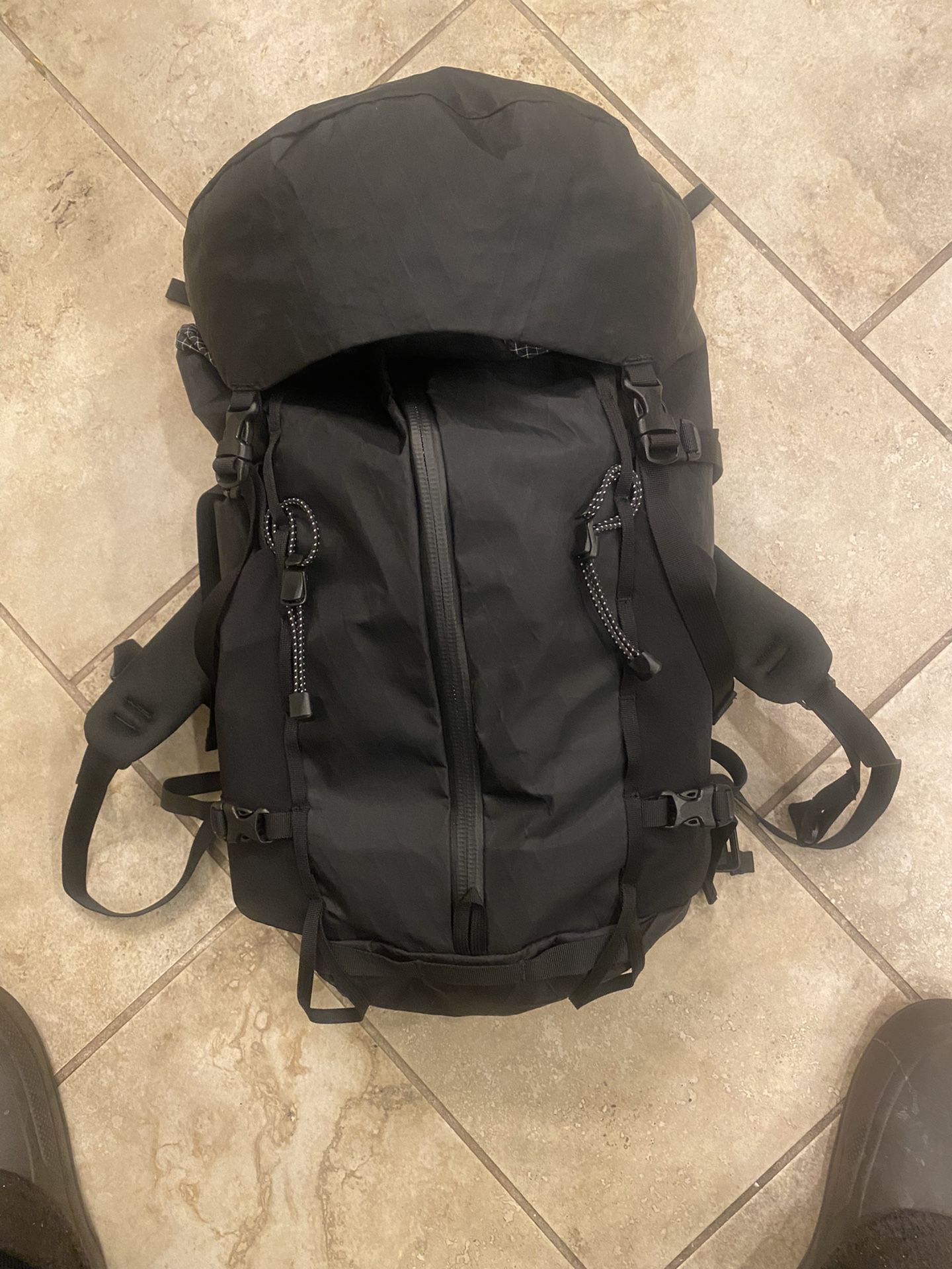 Remote Equipment Charlie 25 (Black) $190