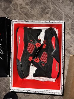 Jordan 4 Red Thunder 5.5y