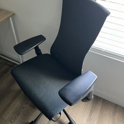 Herman Miller Embody Chair (gaming) 