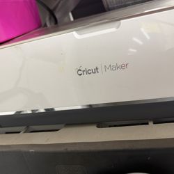 Cricut Maker