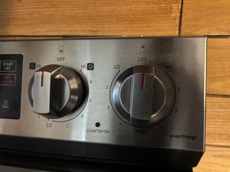 Samsung SmartThings Stainless Steel Electric Range
