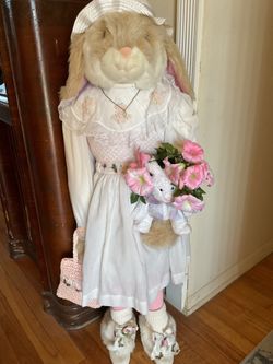 GREETER  BUNNY 38” TALL
