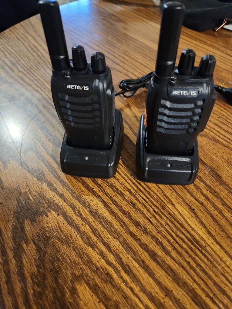 (2) × 2-way Radios With Chargers Retc 15