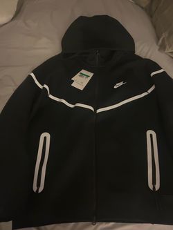 reflective nike tech