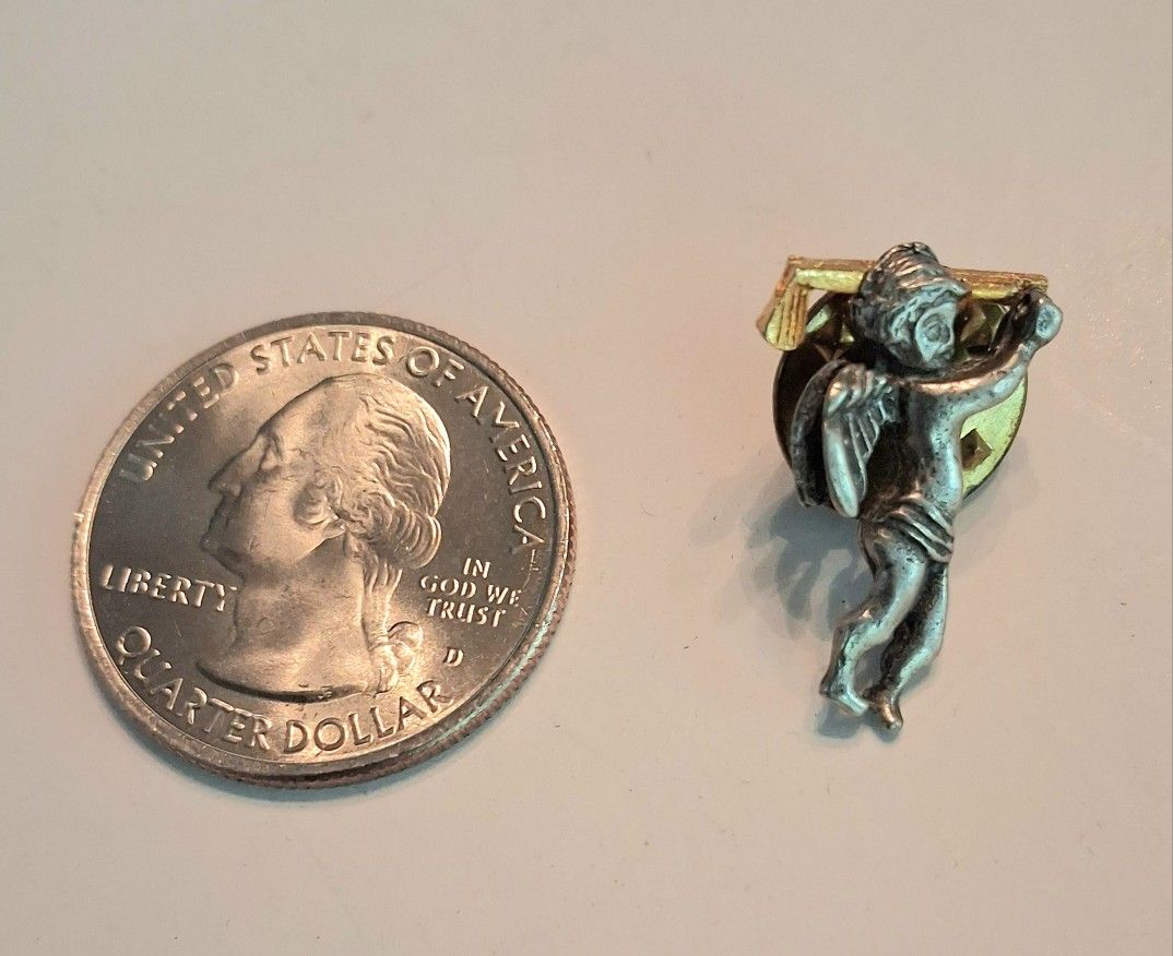 Golf Angel Lapel Hat Pin