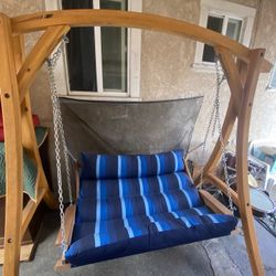 Outdoor Swing / Love Seat 