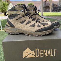 Men’s Hiking Boots