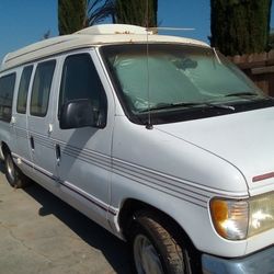 1984 Ford Econoline Universal