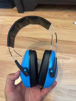 AT&T Blue Hearing Protection Ear Muffs - Oracle Red Bull Racing official