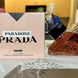 Woman’s Perfume 