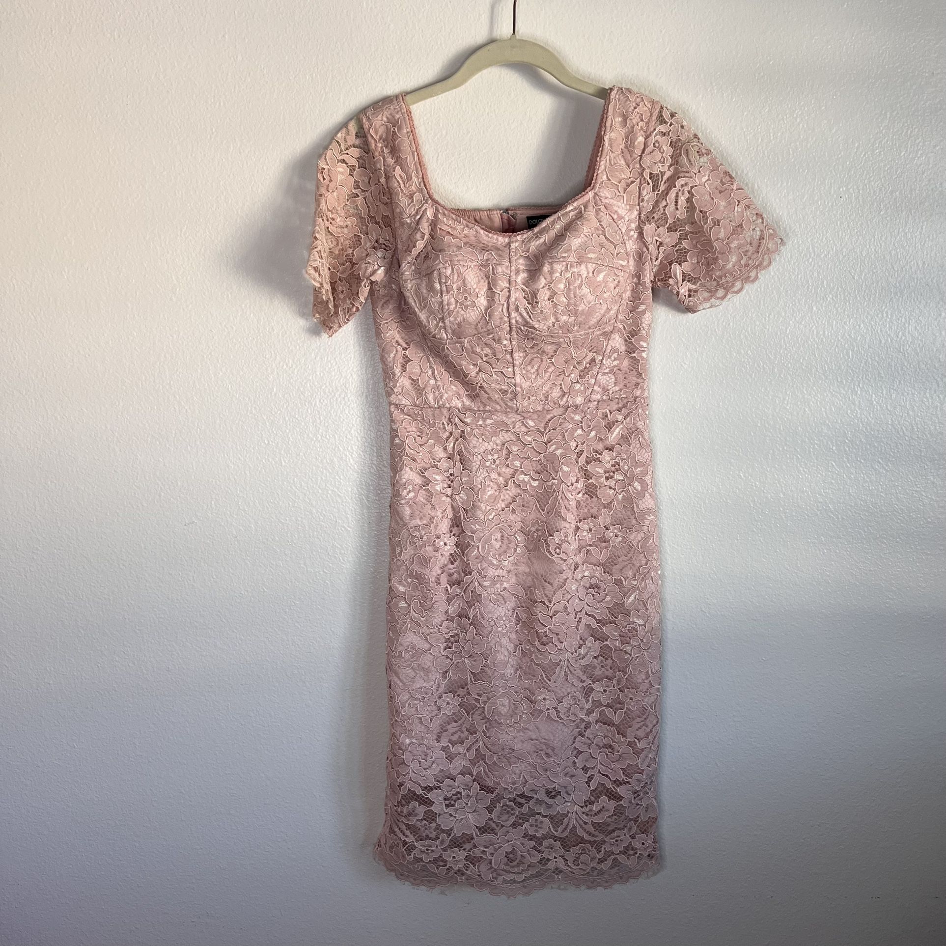 EUC Dolce & Gabbana Floral-Lace Short-Sleeve Dress Pale Blush Pink sz S