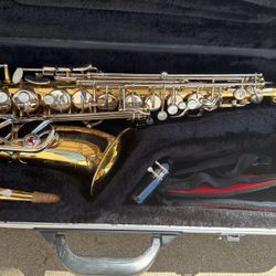 Selmer AS500 With Hard Case Good Condition