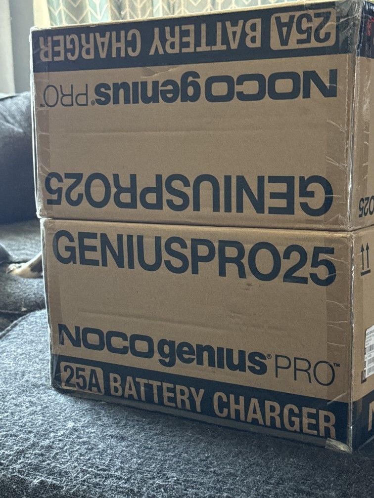 Noco Genius Pro 25 Professional Battery Charger