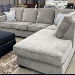 ‼️Brand New Ashley Altari Alloy Sectional ‼️