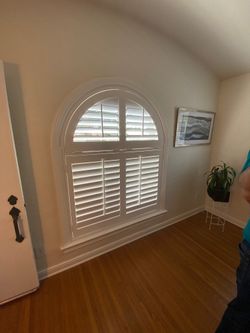 Custom Interior Shutters- REAL WOOD, LIFETIME WARRANTY, Plantation Shutters, Window Treatments, Window Coverings, Persianas de Madera