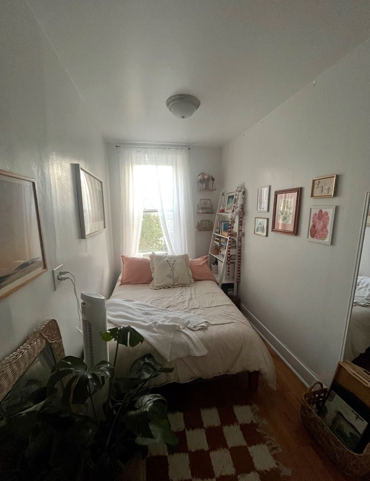 Full Size Wood Bed Frame & Mattress