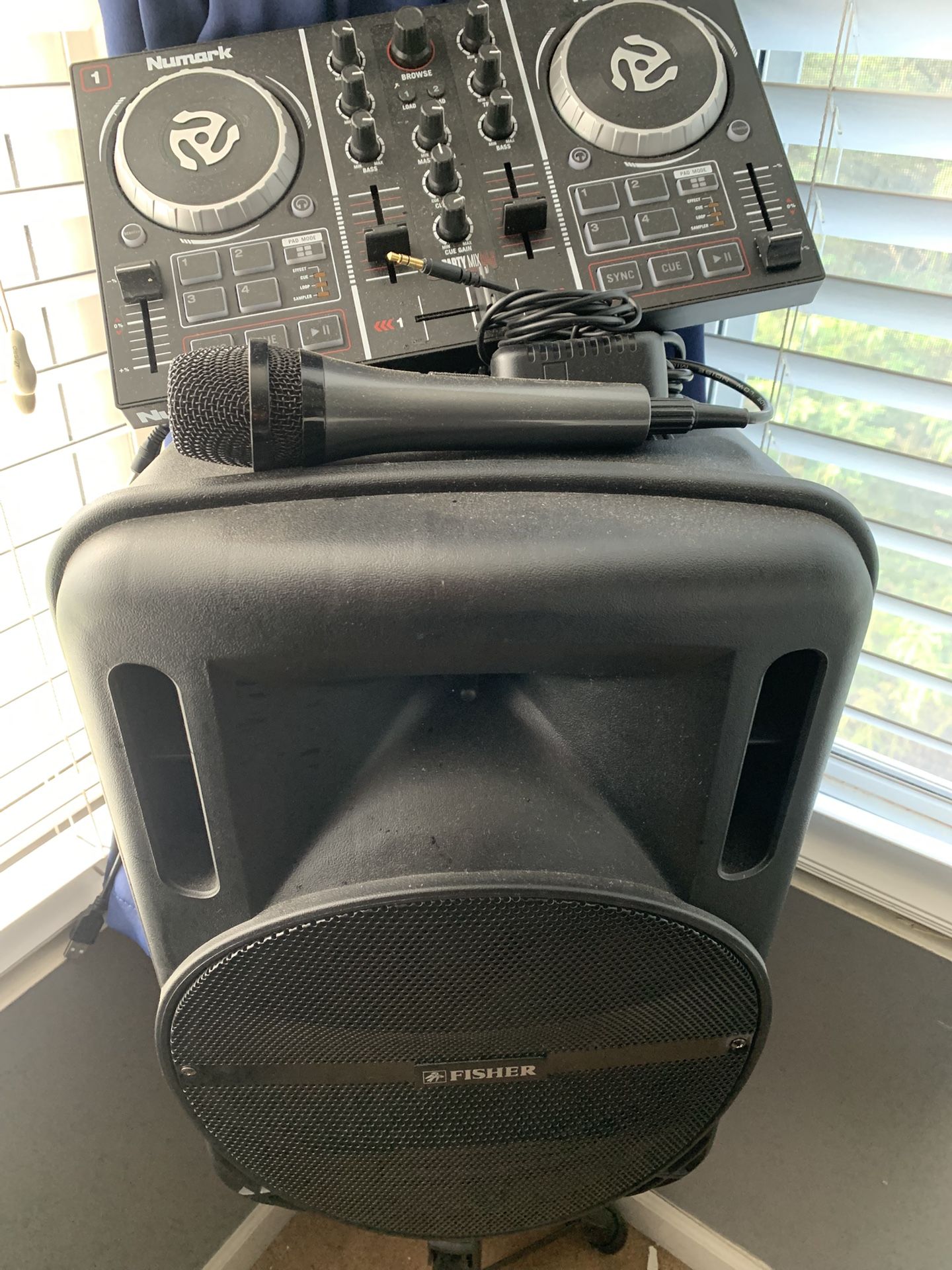 Mixer & Speaker W/Mic For Sale (15” Speaker W/stand)