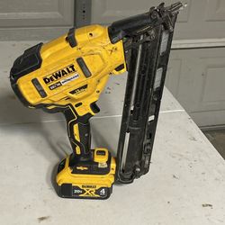 20V Dewalt XR Brushless 15GA Finish Nailer