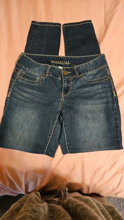Maurices medium regular slim leg jeans