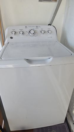 GE 4.2 Cu. Ft. Top Load Washer – Works Great – GTW460ASJ7WW