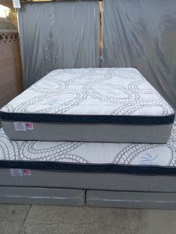 Queen Size Pillow Top Mattress New