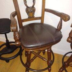 3 Swivel Elegant Counter/bar Stools