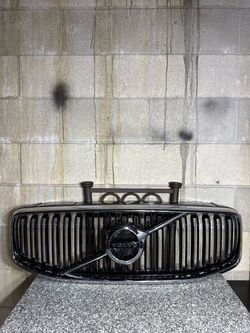 Volvo XC60 2018-2024 Front Grille