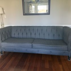 Bernhardt Couch